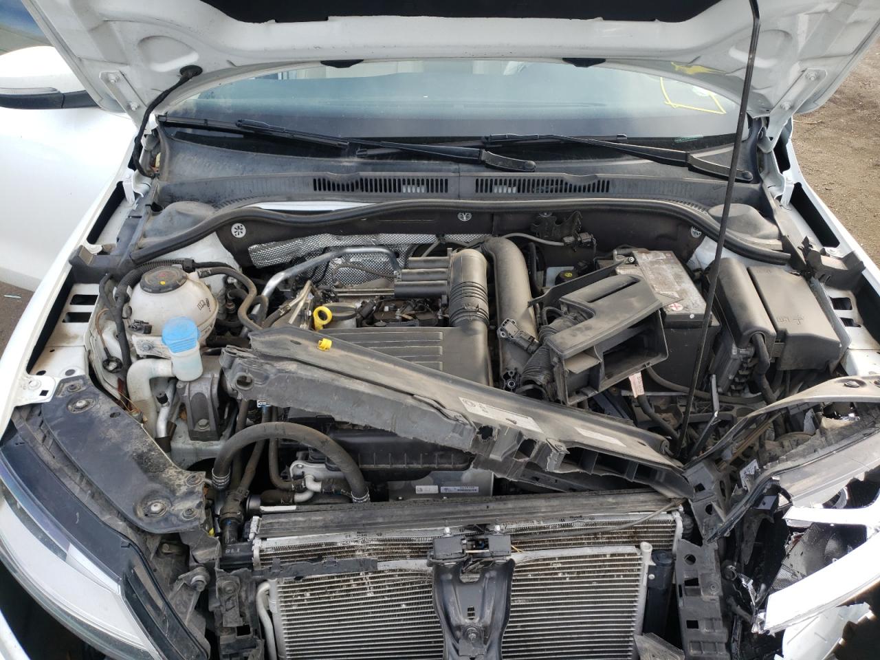 Photo 7 from auction – 2018 VOLKSWAGEN JETTA SE with VIN 3VWDB7AJ3JM203620