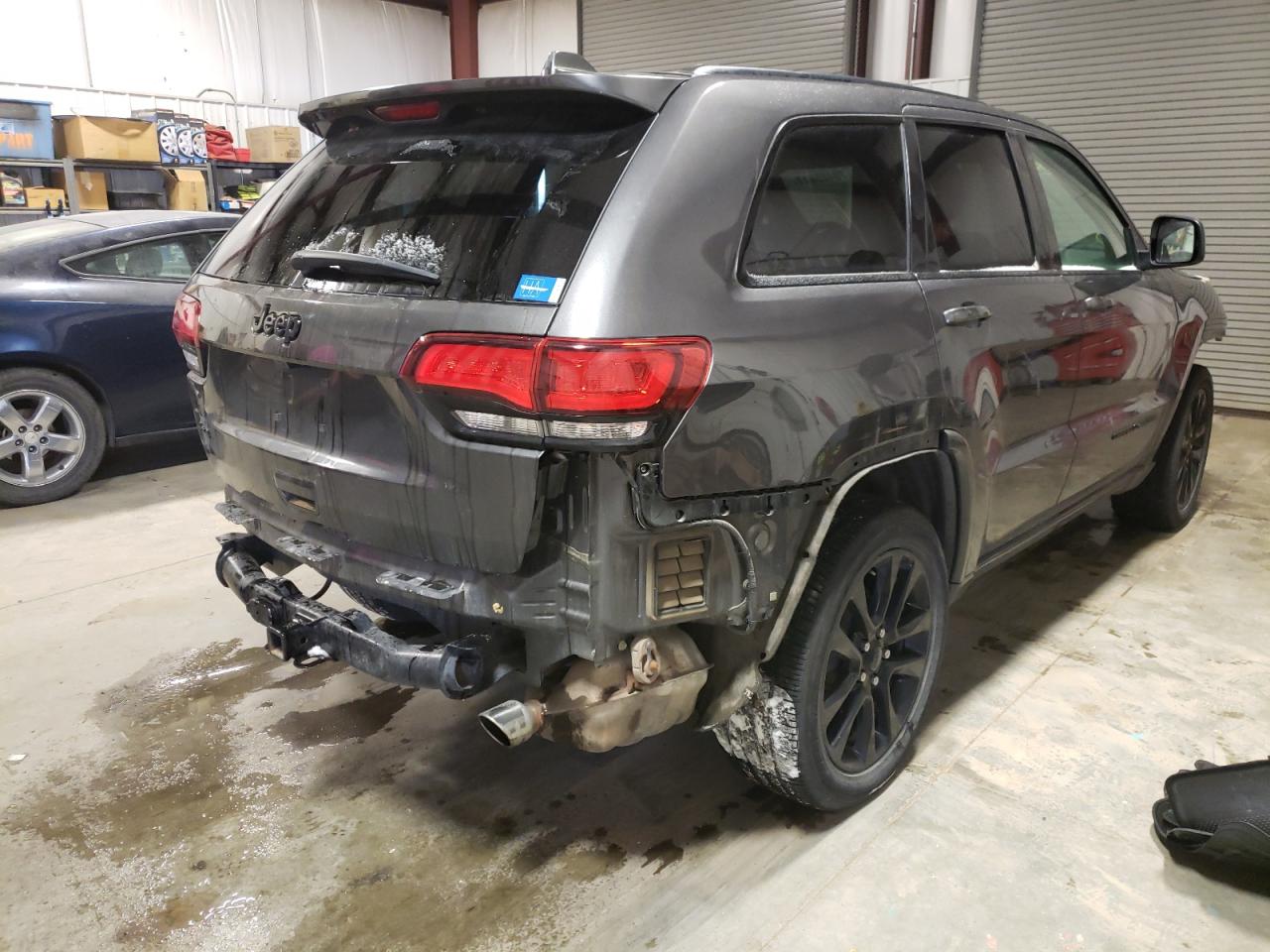 Photo 4 from auction – 2019 JEEP GRAND CHER with VIN 1C4RJFAG6KC849702