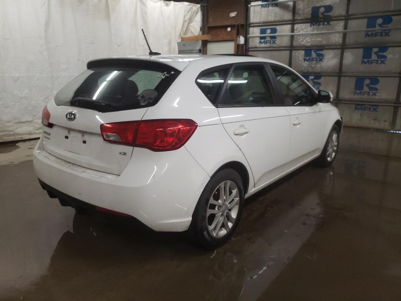 Photo 4 from auction – 2011 KIA FORTE EX with VIN KNAFU5A28B5347073