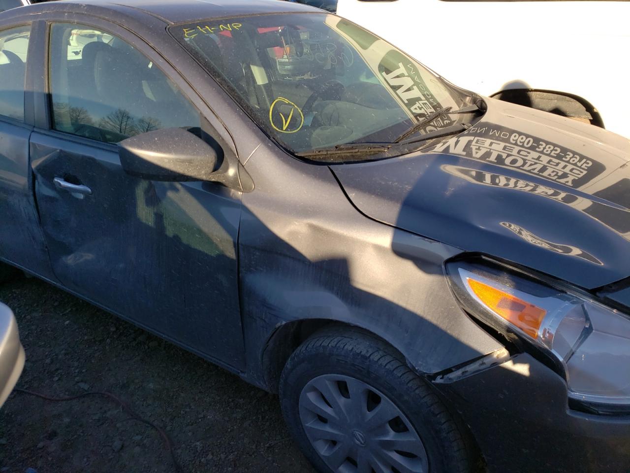 Photo 9 from auction – 2019 NISSAN VERSA S with VIN 3N1CN7AP1KL881383