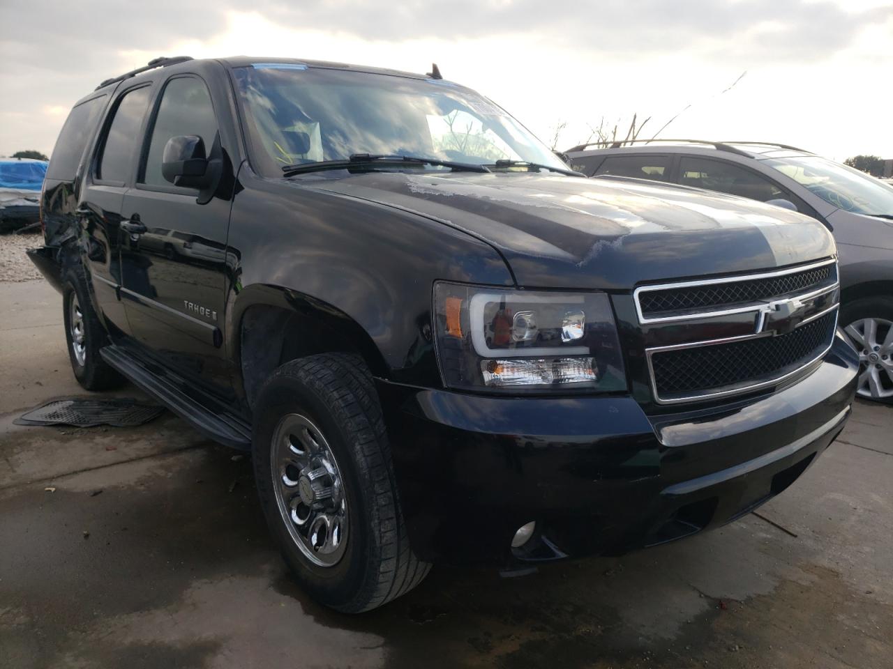 CHEVROLET TAHOE C150 2008 with VIN 1GNFC13068J105285 - Photo from auction