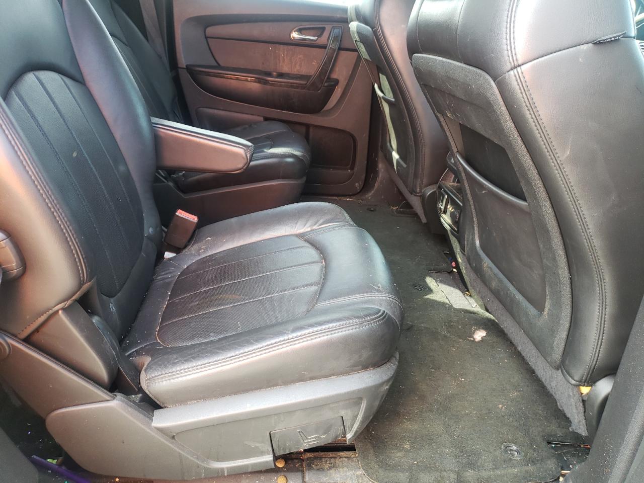 Photo 6 from auction – 2012 GMC ACADIA DEN with VIN 1GKKRTED4CJ200605