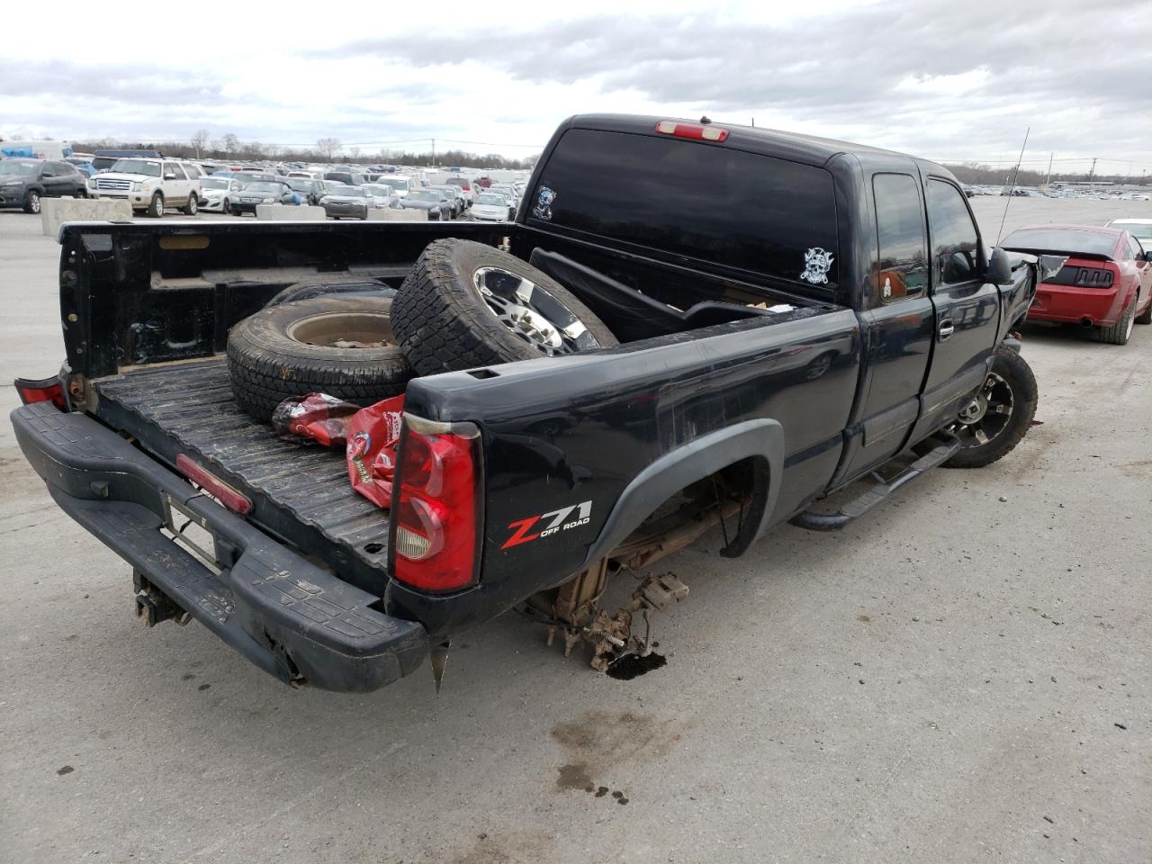 Photo 4 from auction – 2004 CHEVROLET SILVERADO with VIN 2GCEK19T241278914