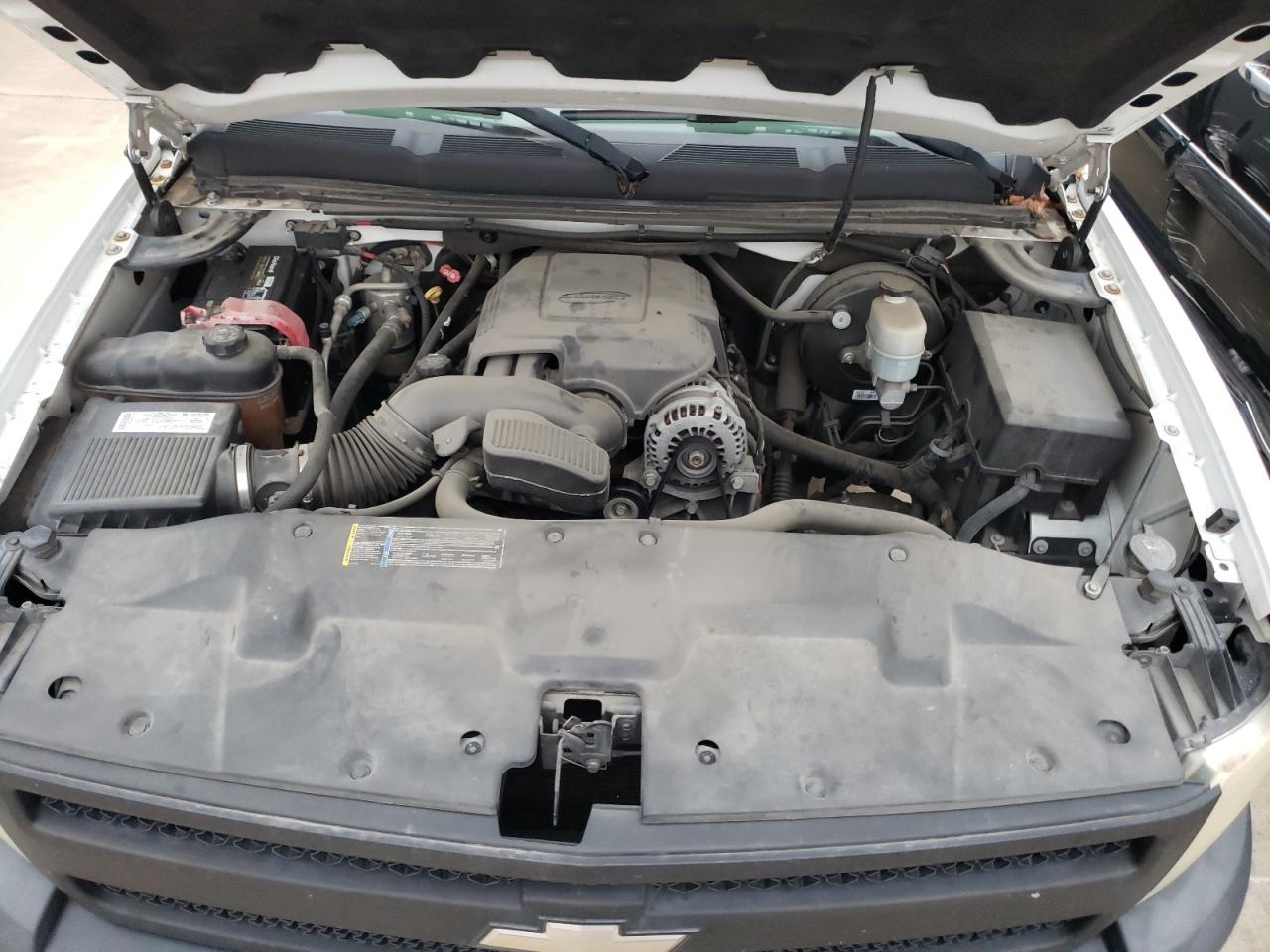 Photo 7 from auction – 2007 CHEVROLET SILVERADO with VIN 1GCEC14C77Z627775