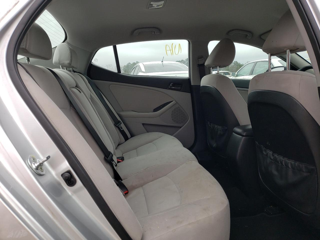 Photo 6 from auction – 2015 KIA OPTIMA LX with VIN 5XXGM4A74FG468052
