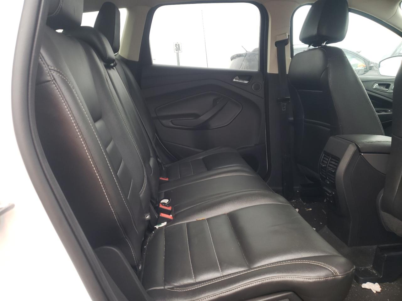 Photo 6 from auction – 2015 FORD ESCAPE SE with VIN 1FMCU0G97FUC87307