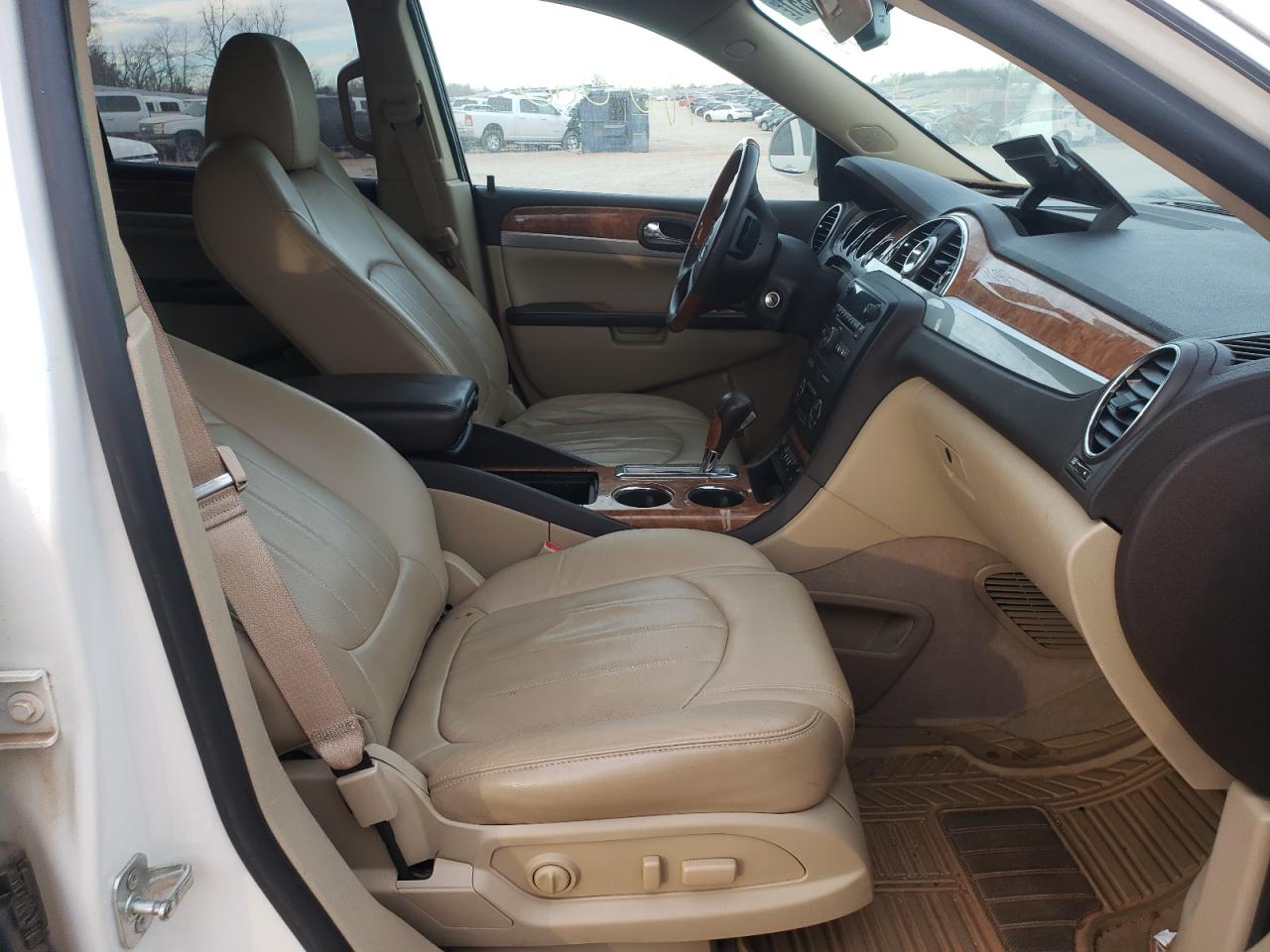 Photo 5 from auction – 2012 BUICK ENCLAVE with VIN 5GAKRCED1CJ148878