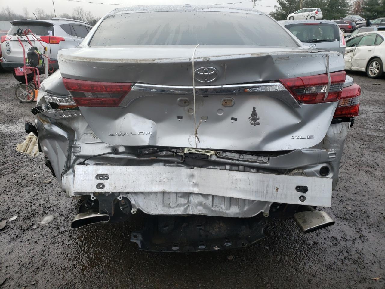 Photo 9 from auction – 2016 TOYOTA AVALON XLE with VIN 4T1BK1EB3GU196467