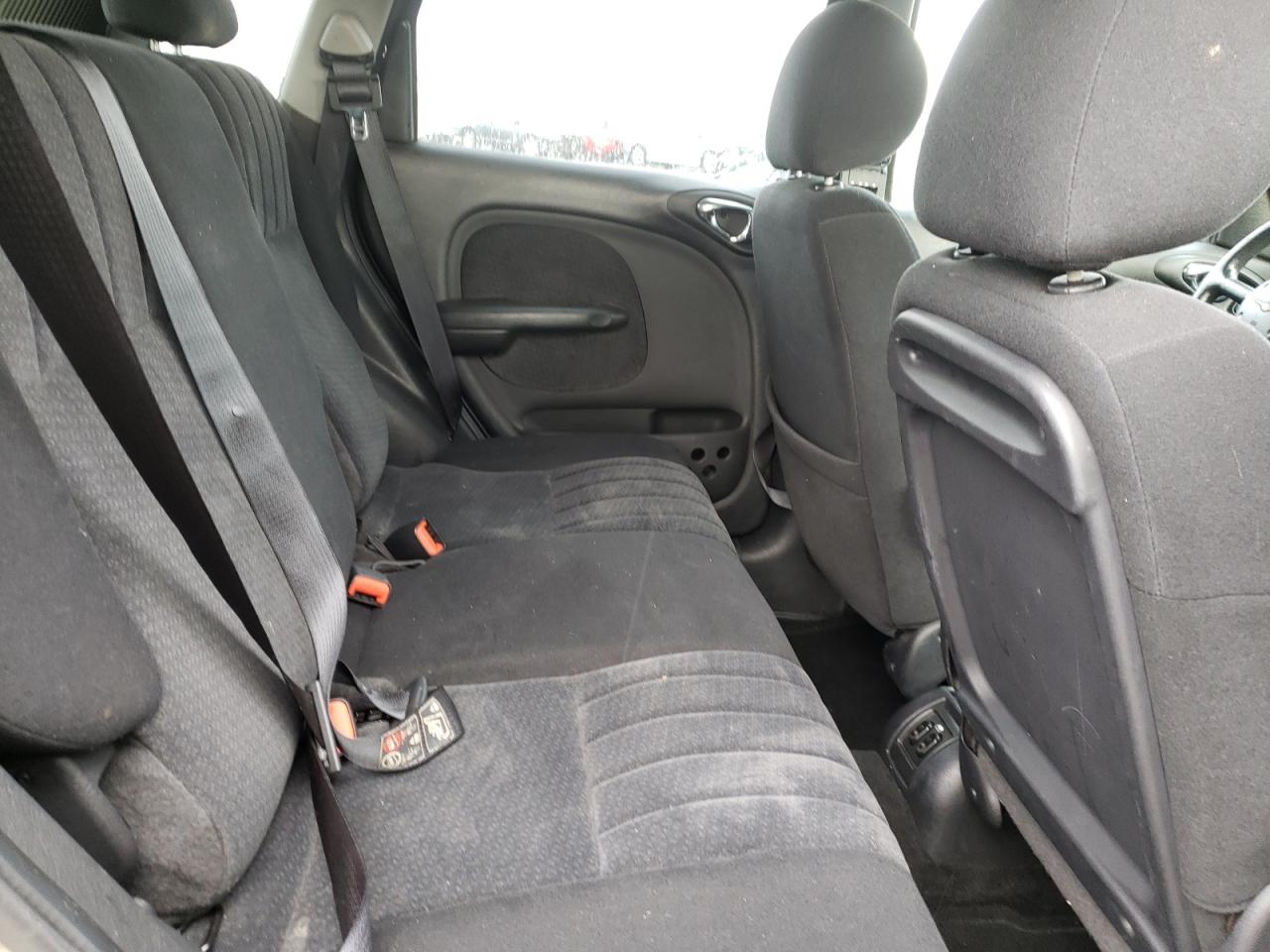 Photo 6 from auction – 2005 CHRYSLER PT CRUISER with VIN 3C4FY58B05T607127