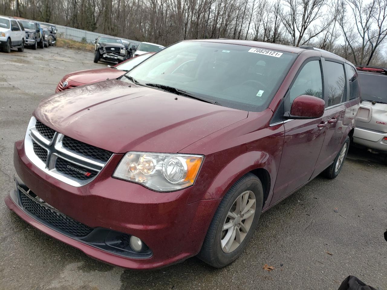 Photo 2 from auction – 2018 DODGE UK with VIN 2C4RDGCG7JR143337