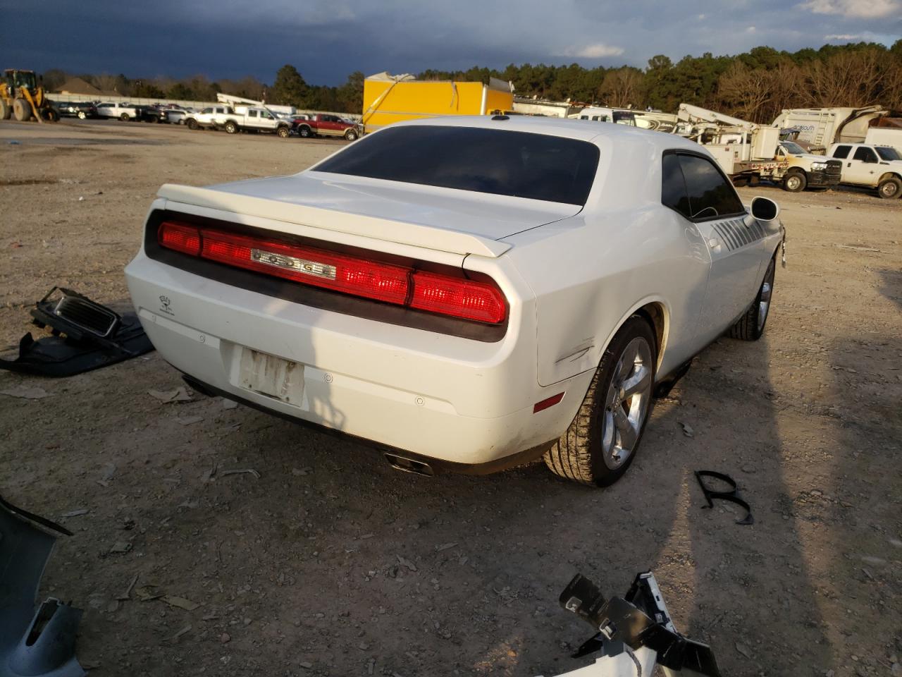 Photo 4 from auction – 2014 DODGE CHALLENGER with VIN 2C3CDYAG9EH158422