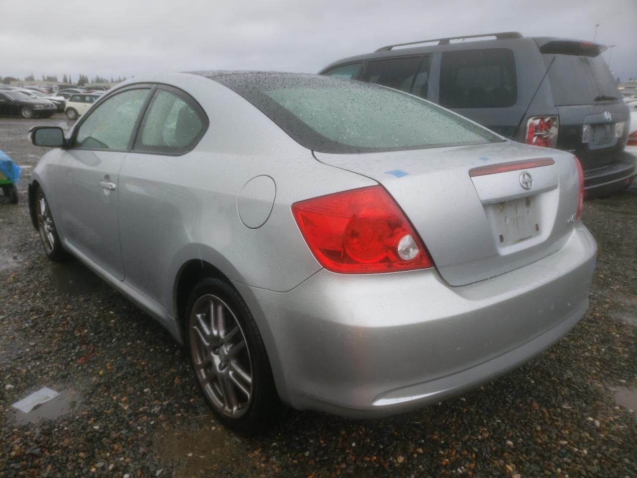Photo 15 from auction – 2005 TOYOTA SCION TC with VIN JTKDE167050005034