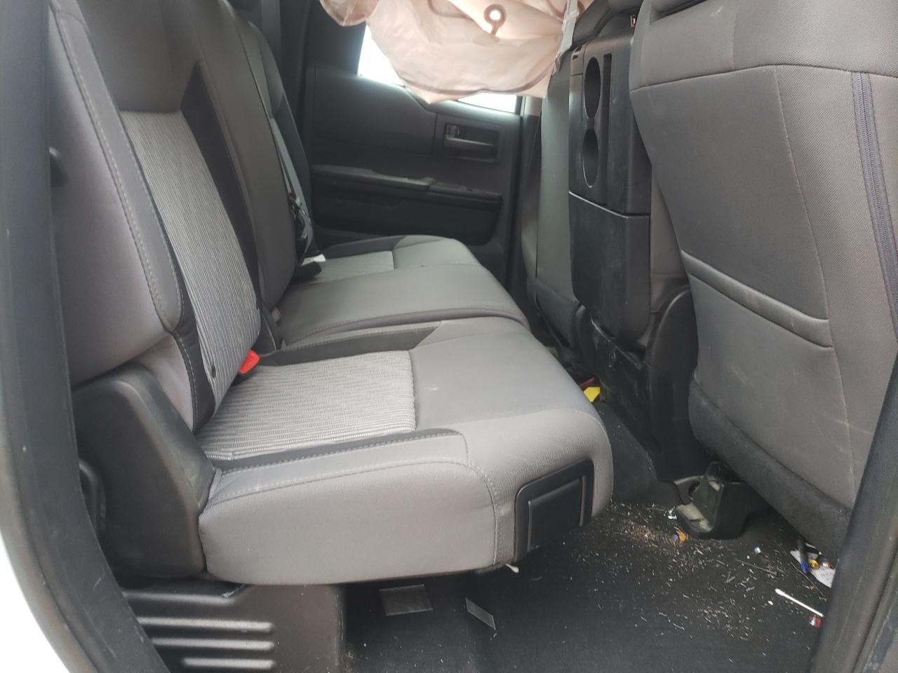 Photo 6 from auction – 2014 TOYOTA TUNDRA DOU with VIN 5TFRM5F16EX072828