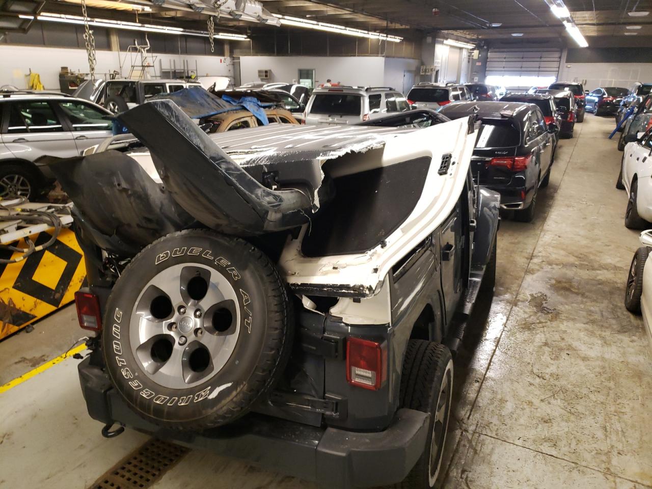 Photo 10 from auction – 2017 JEEP WRANGLER U with VIN 1C4HJWEG4HL675692