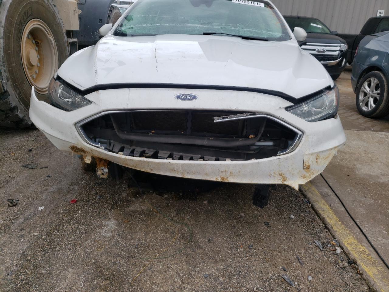 Photo 9 from auction – 2019 FORD FUSION S with VIN 3FA6P0G74KR196378