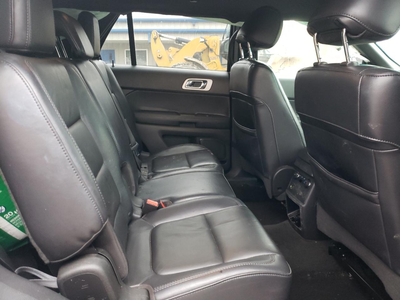 Photo 6 from auction – 2012 FORD EXPLORER X with VIN 1FMHK8D89CGA48745