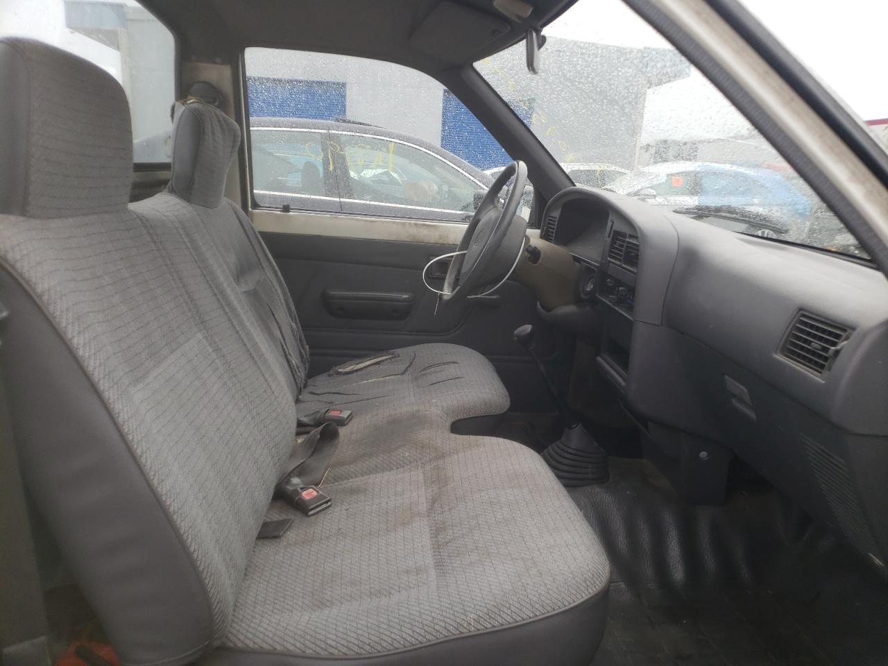 Photo 5 from auction – 1992 TOYOTA PICKUP 1/2 with VIN JT4RN81A7N0103387