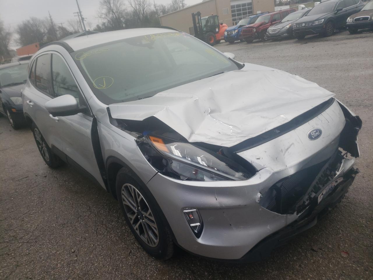 Photo 7 from auction – 2020 FORD ESCAPE SEL with VIN 1FMCU0H6XLUA33137