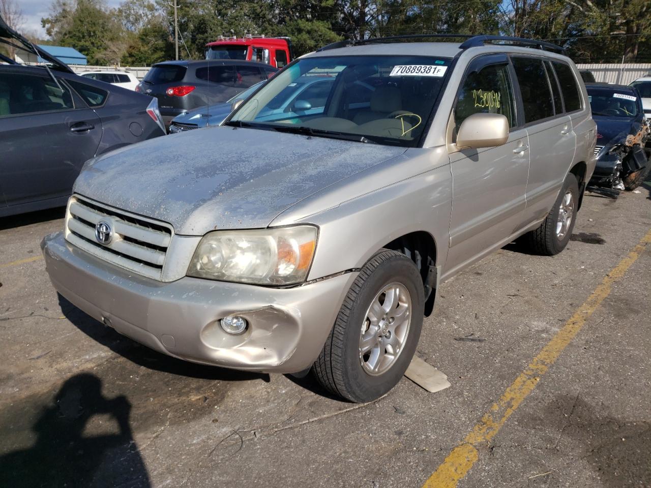 Photo 2 from auction – 2006 TOYOTA HIGHLANDER with VIN JTEGP21A160116311