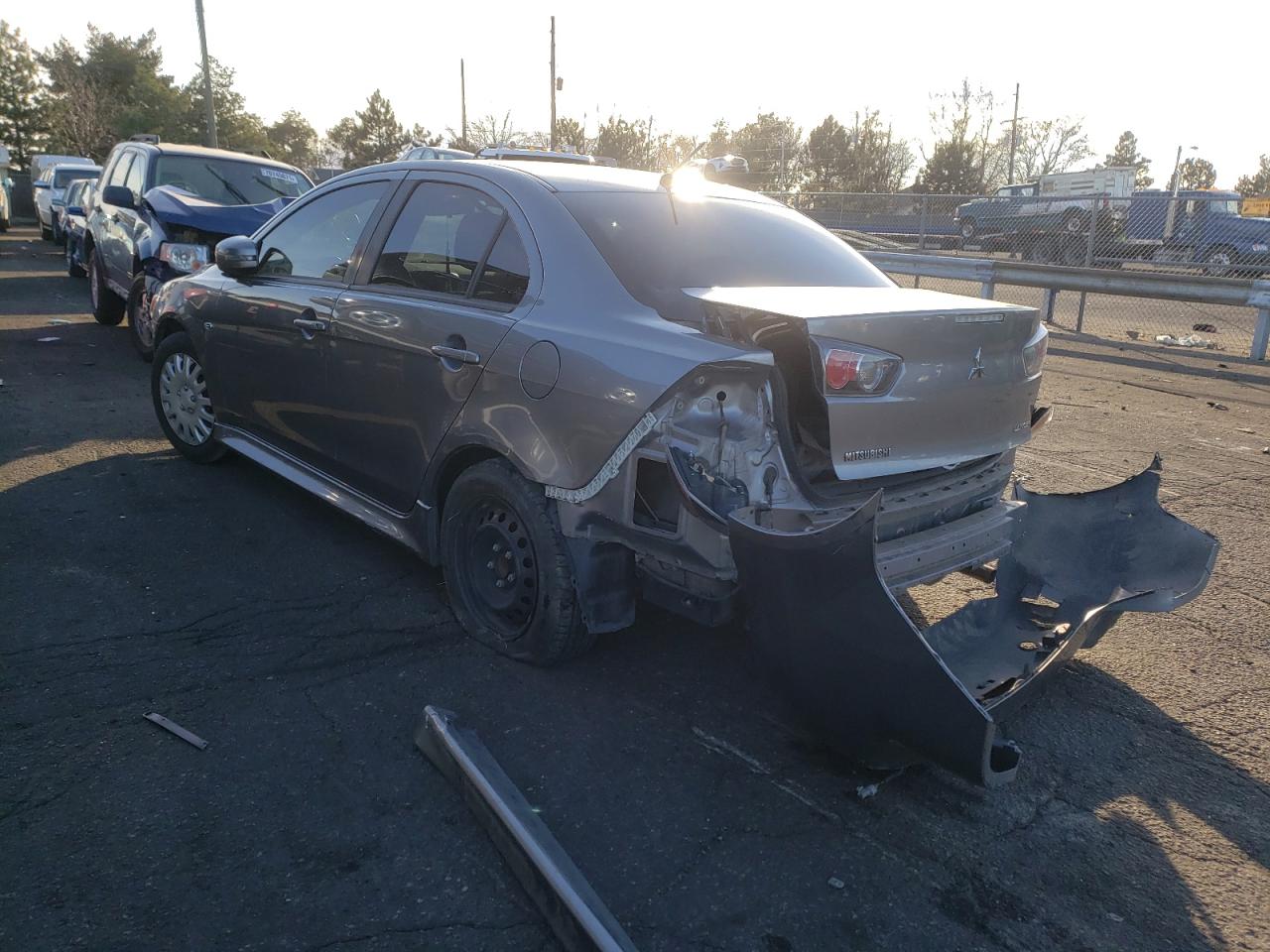 Photo 3 from auction – 2015 MITSUBISHI LANCER ES with VIN JA32U2FU6FU014858