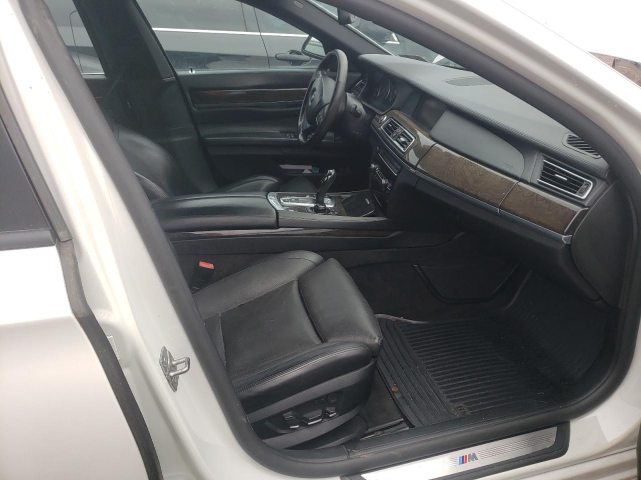 Photo 5 from auction – 2012 BMW ALPINA B7 with VIN WBAKC8C56CC436048