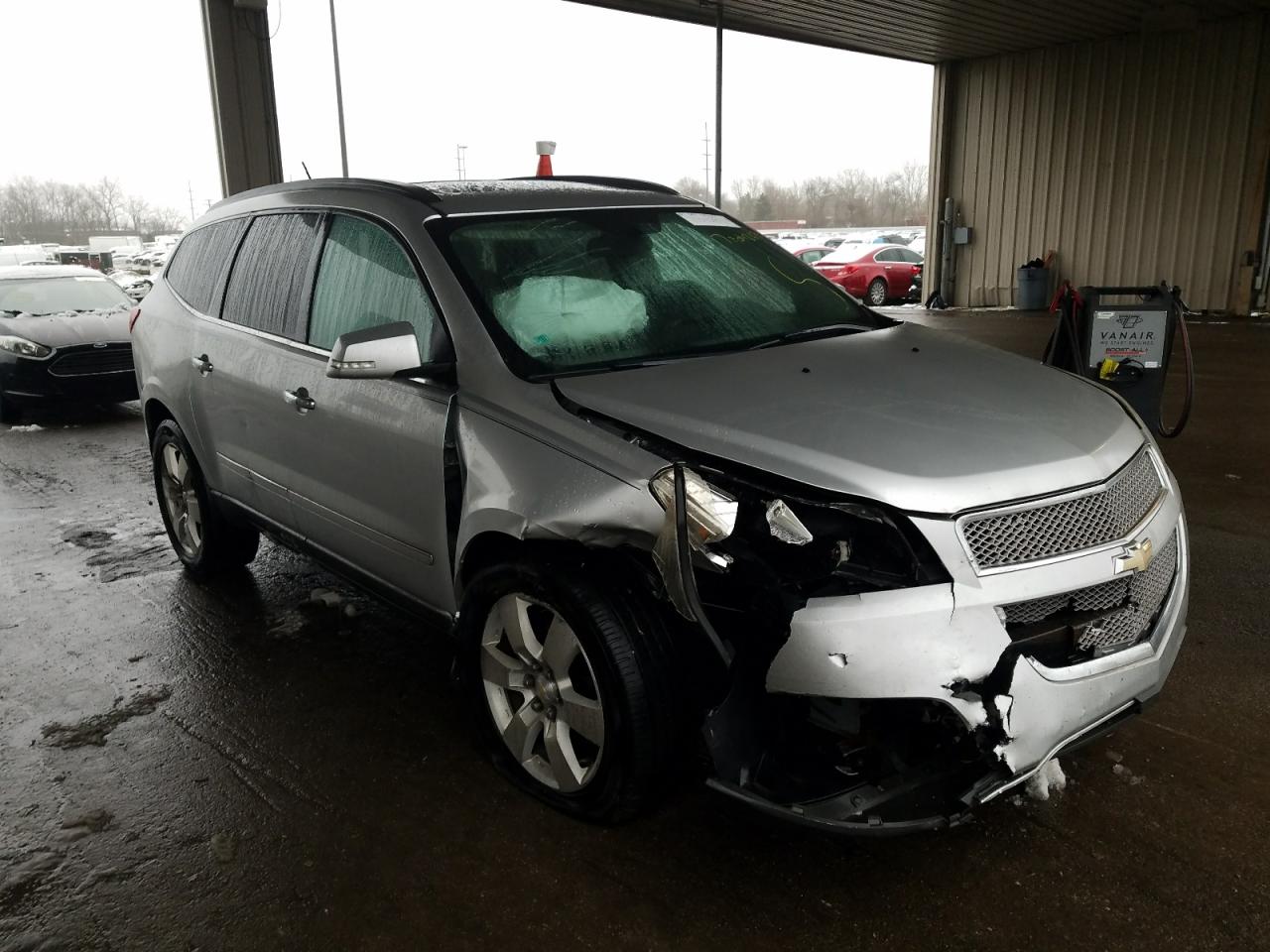 CHEVROLET TRAVERSE L 2011 with VIN 1GNKVLED4BJ233990 - Photo from auction