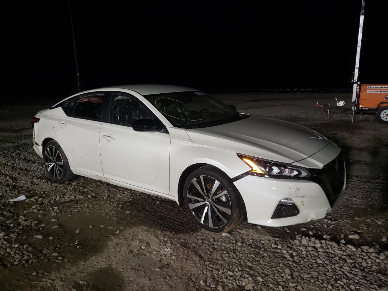 NISSAN ALTIMA SR 2019 with VIN 1N4BL4CV5KC220594 - Photo from auction