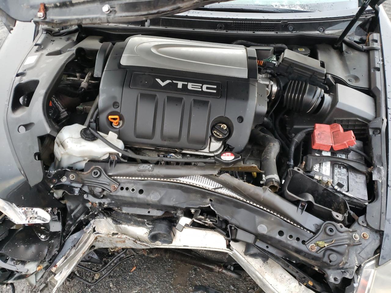 Photo 7 from auction – 2008 ACURA RL with VIN JH4KB16688C002169