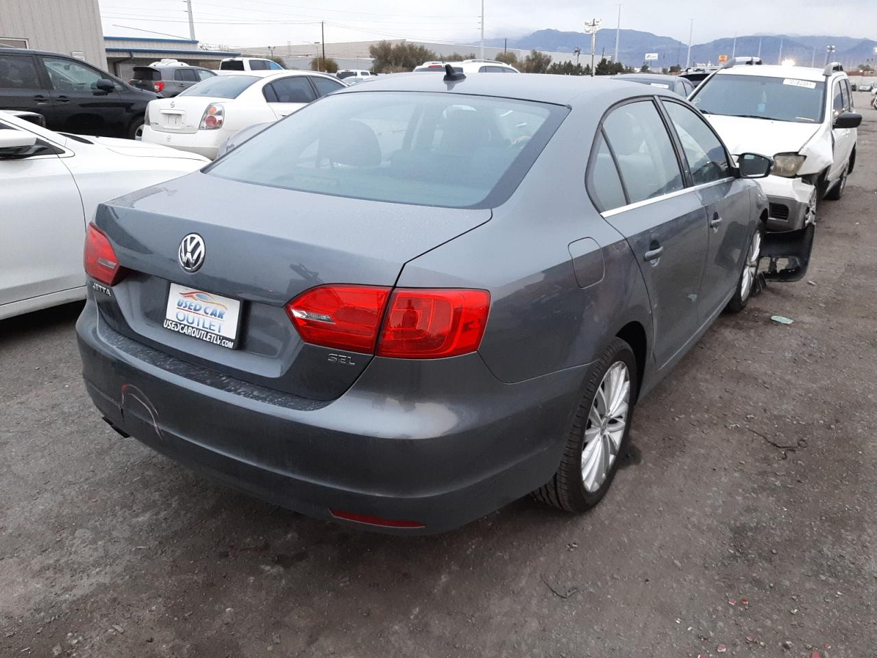 Photo 4 from auction – 2014 VOLKSWAGEN JETTA SEL with VIN 3VWL17AJ2EM383600