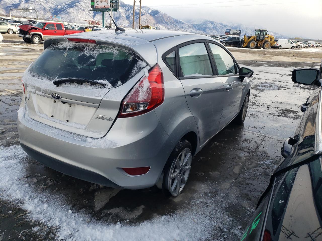 Photo 4 from auction – 2019 FORD FIESTA SE with VIN 3FADP4EJ3KM105966