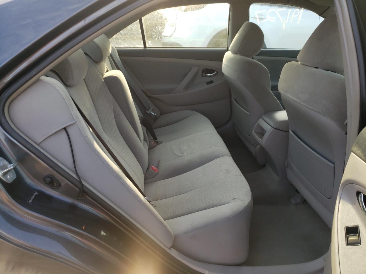 Photo 6 from auction – 2007 TOYOTA CAMRY CE with VIN 4T1BE46K37U506656