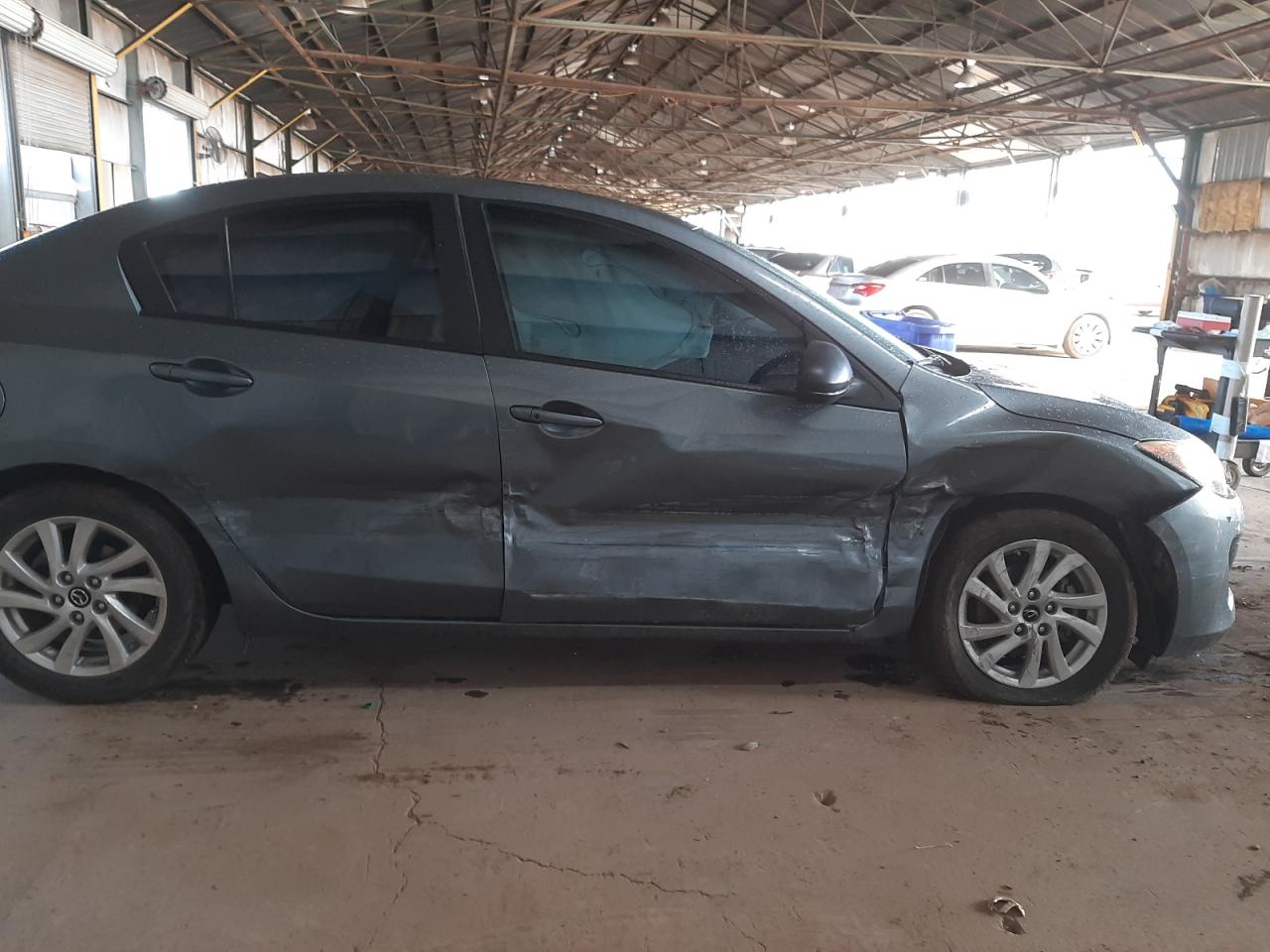 Photo 9 from auction – 2013 MAZDA 3 I with VIN JM1BL1V74D1706254