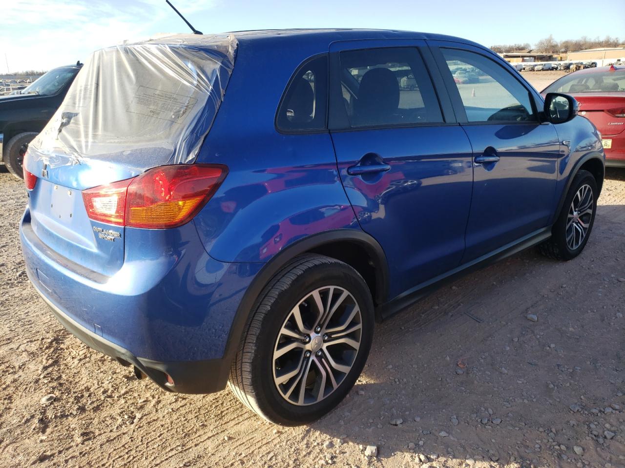 Photo 4 from auction – 2016 MITSUBISHI OUTLANDER with VIN JA4AP3AU9GZ065853