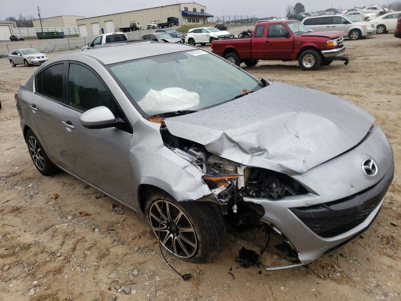 MAZDA 3 I 2010 with VIN JM1BL1SG1A1248768 - Photo from auction
