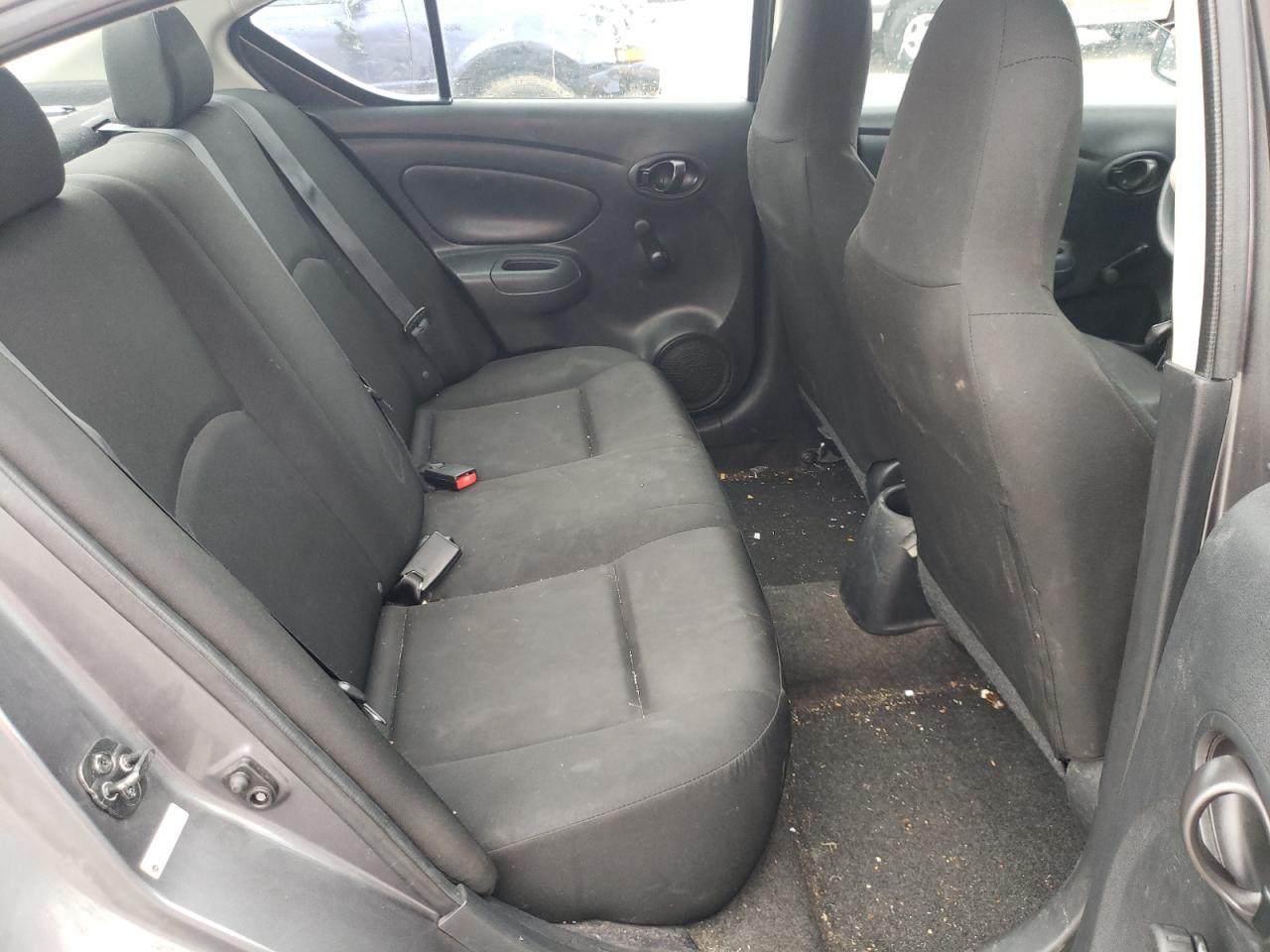 Photo 6 from auction – 2017 NISSAN VERSA S with VIN 3N1CN7AP0HL823712