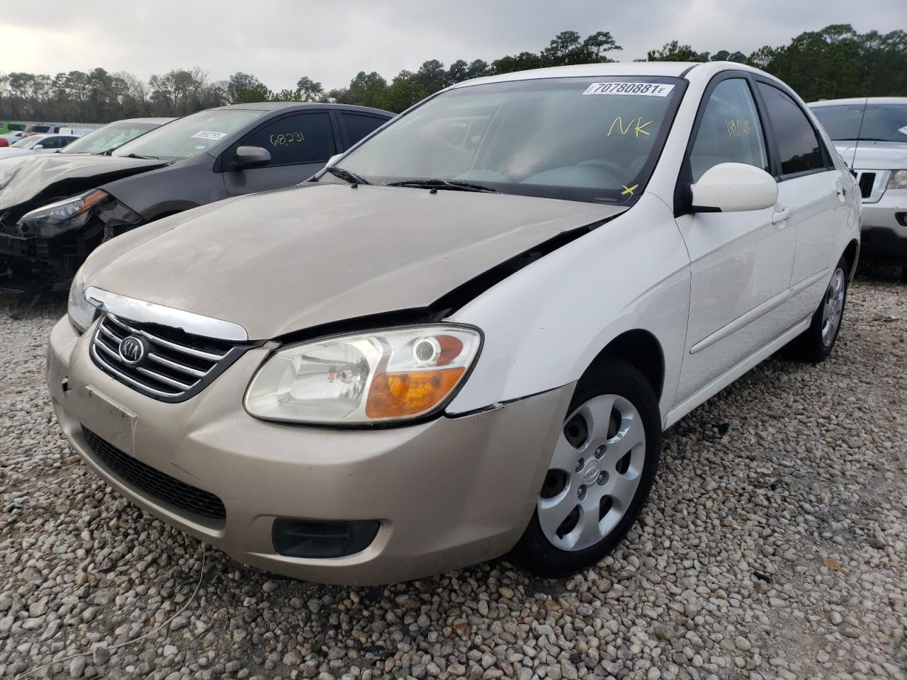صورة رقم 2 من المزاد - 2009 KIA SPECTRA EX مع VIN KNAFE221895634487