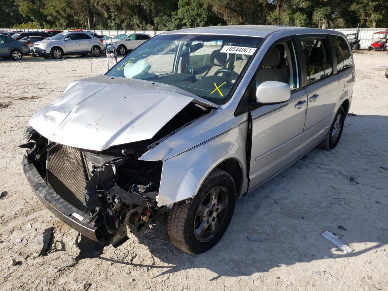 Photo 2 from auction – 2012 DODGE GRAND CARA with VIN 2C4RDGBGXCR176529