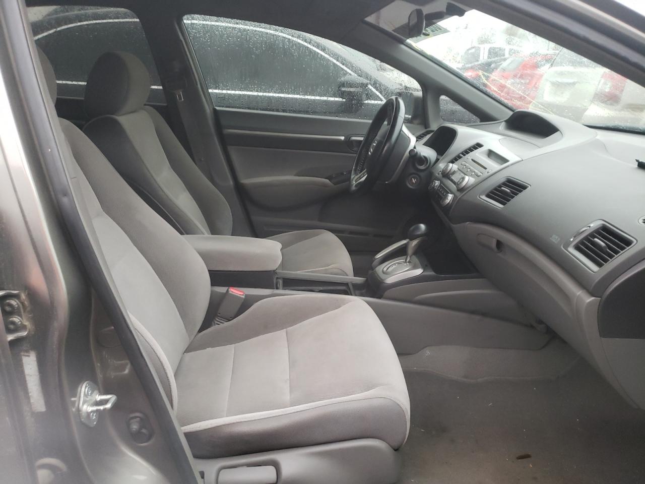 Photo 5 from auction – 2006 HONDA CIVIC EX with VIN 1HGFA16886L076889
