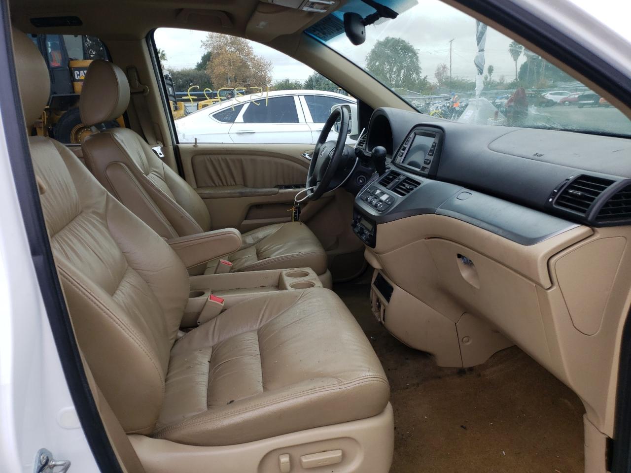 Photo 5 from auction – 2009 HONDA ODYSSEY EX with VIN 5FNRL38749B024902
