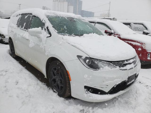 CHRYSLER PACIFICA T 2018 with VIN 2C4RC1EG1JR354577 - Photo from auction