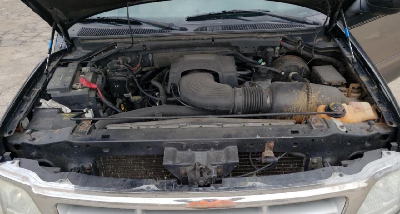Photo 7 from auction – 2003 FORD F150 with VIN 1FTRX18L23NB75347