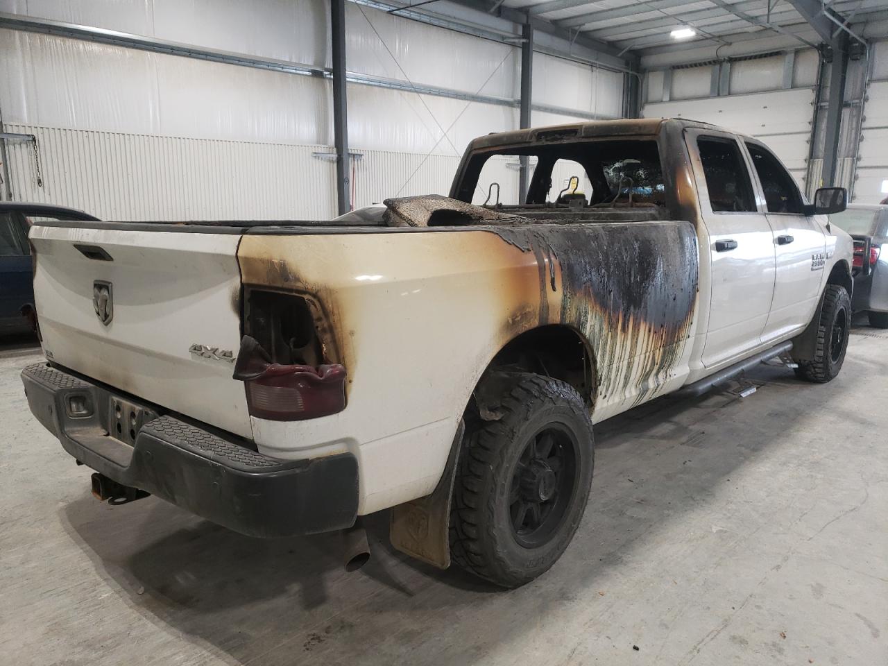 Photo 4 from auction – 2017 RAM 2500 ST with VIN 3C6UR5HJ2HG589696