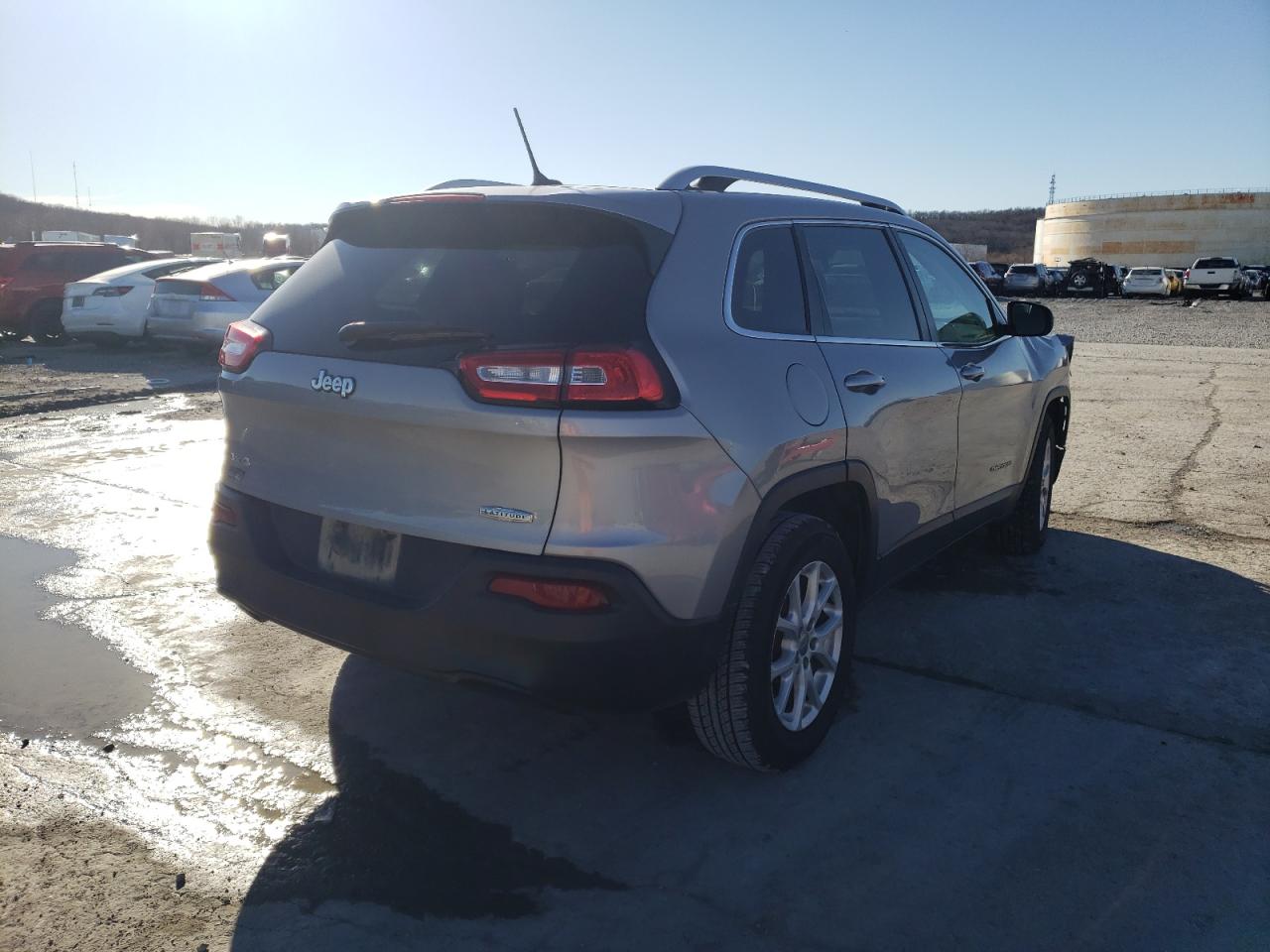 Photo 4 from auction – 2014 JEEP CHEROKEE L with VIN 1C4PJMCB3EW296958