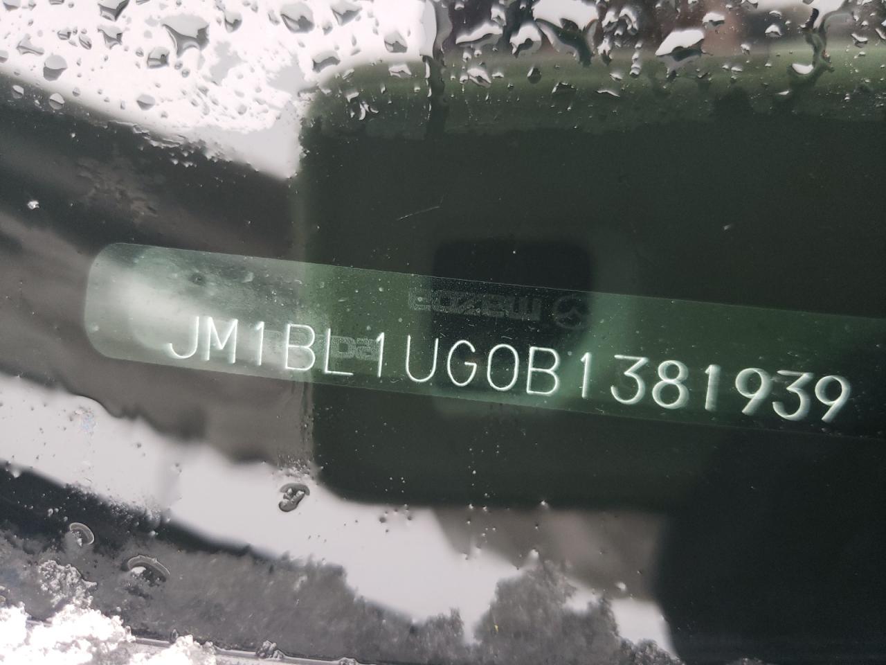 Photo 10 from auction – 2011 MAZDA 3 I with VIN JM1BL1UG0B1381939