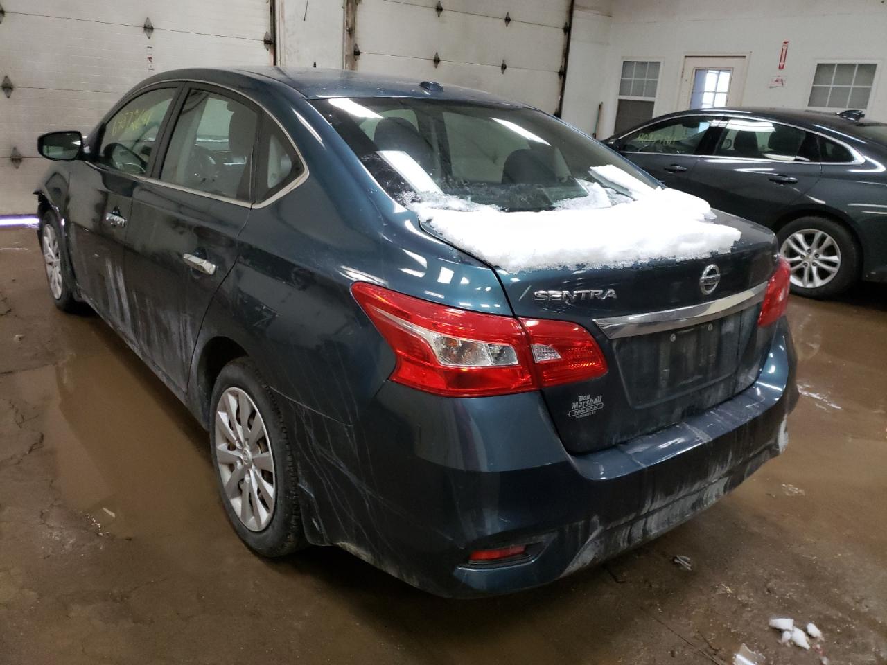 Photo 3 from auction – 2016 NISSAN SENTRA S with VIN 3N1AB7AP3GY306258