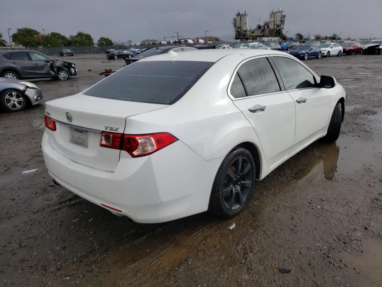 Photo 4 from auction – 2011 ACURA TSX with VIN JH4CU2F61BC017446