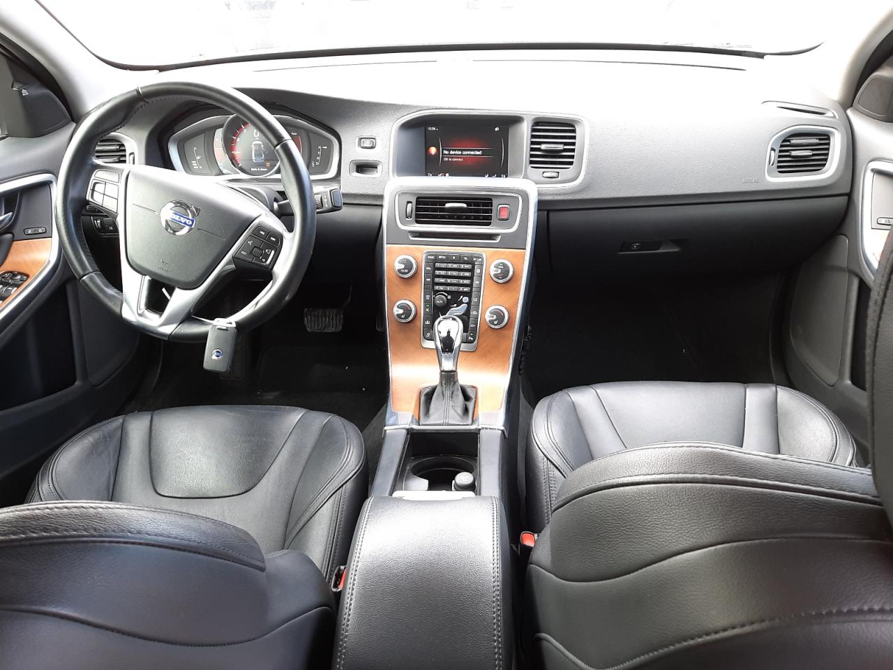 Photo 9 from auction – 2016 VOLVO S60 PREMIE with VIN LYV402FK6GB089012