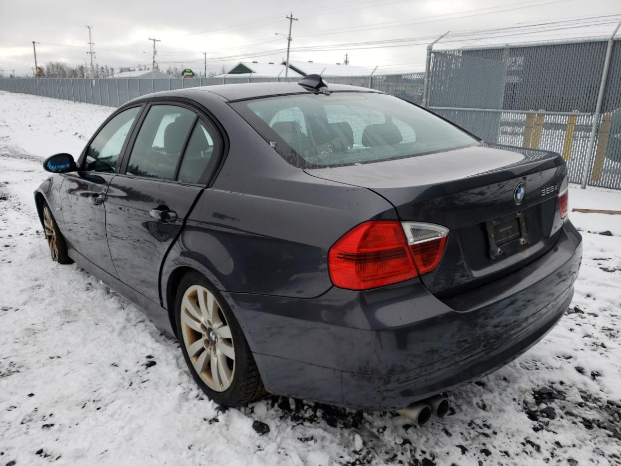 Photo 3 from auction – 2007 BMW 328 XI with VIN WBAVC93577KZ70951