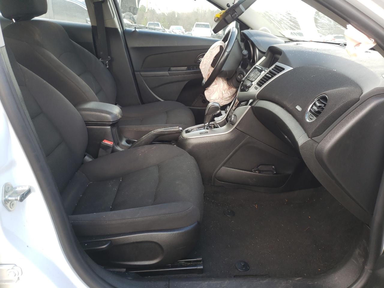 Photo 5 from auction – 2014 CHEVROLET CRUZE LT with VIN 1G1PC5SB2E7205117