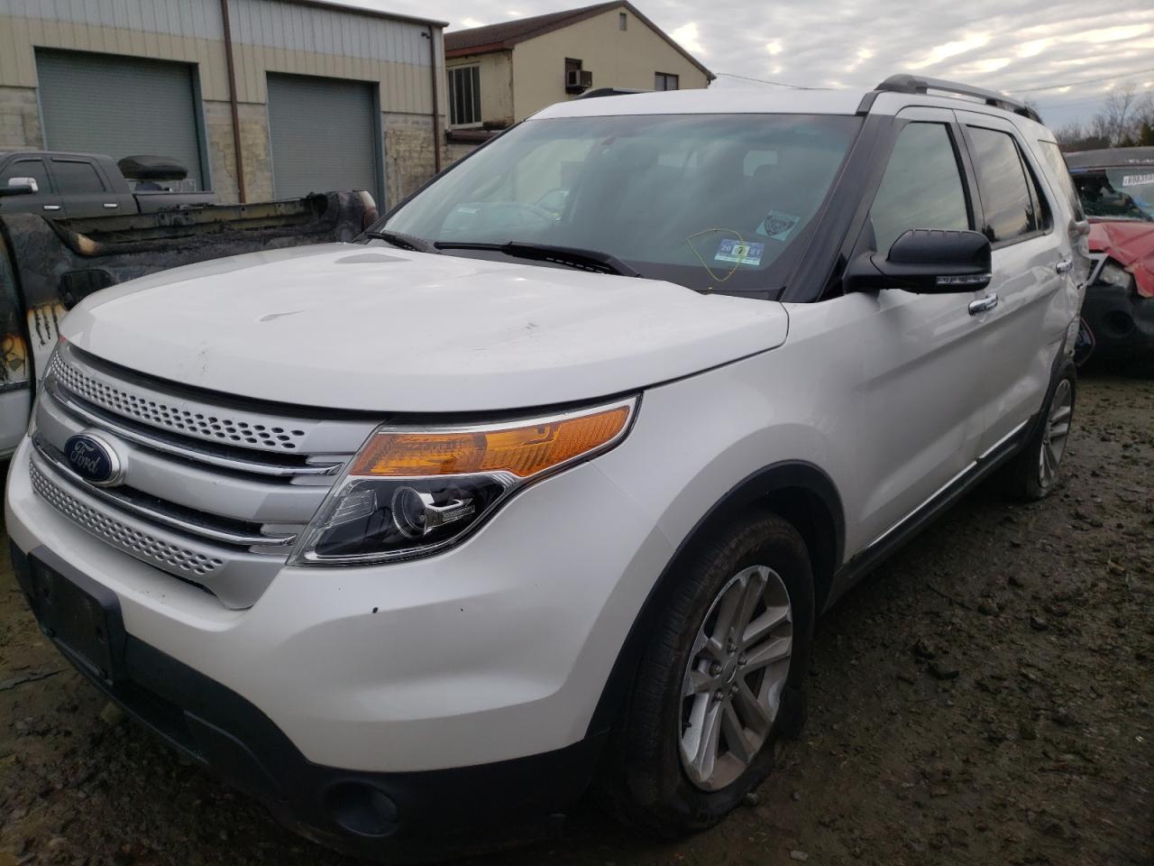 صورة رقم 2 من المزاد - 2014 FORD EXPLORER X مع VIN 1FM5K8D84EGC31525